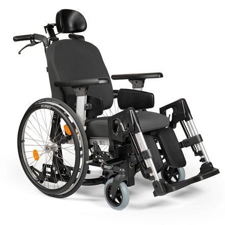 BREEZY Ibis tilt-in-space wheelchair