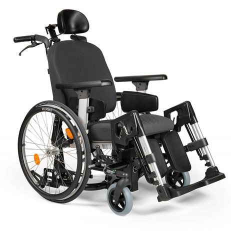BREEZY Ibis tilt-in-space wheelchair