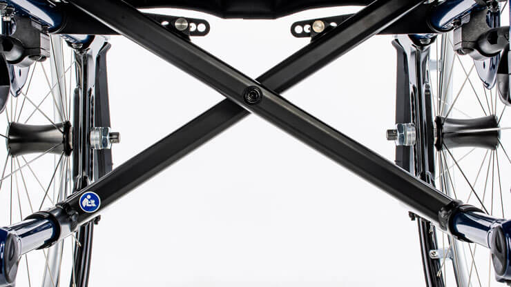 Simplified 2-arm cross brace design