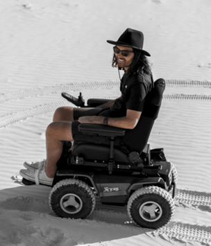 Jaimen Hudson lifestyle-pose