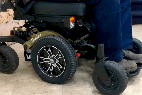 Transfer tilt & articulating footplate